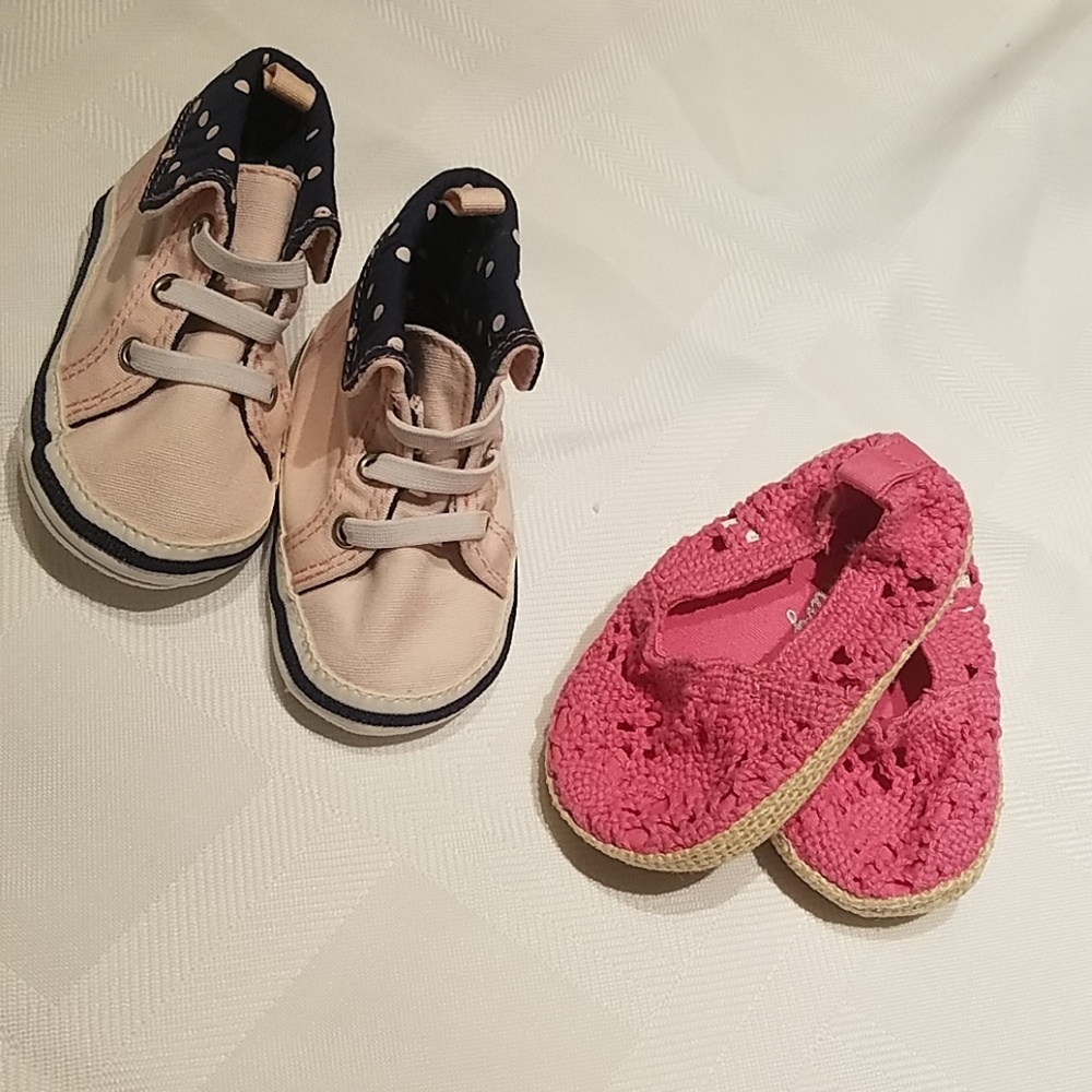 Girls shoes